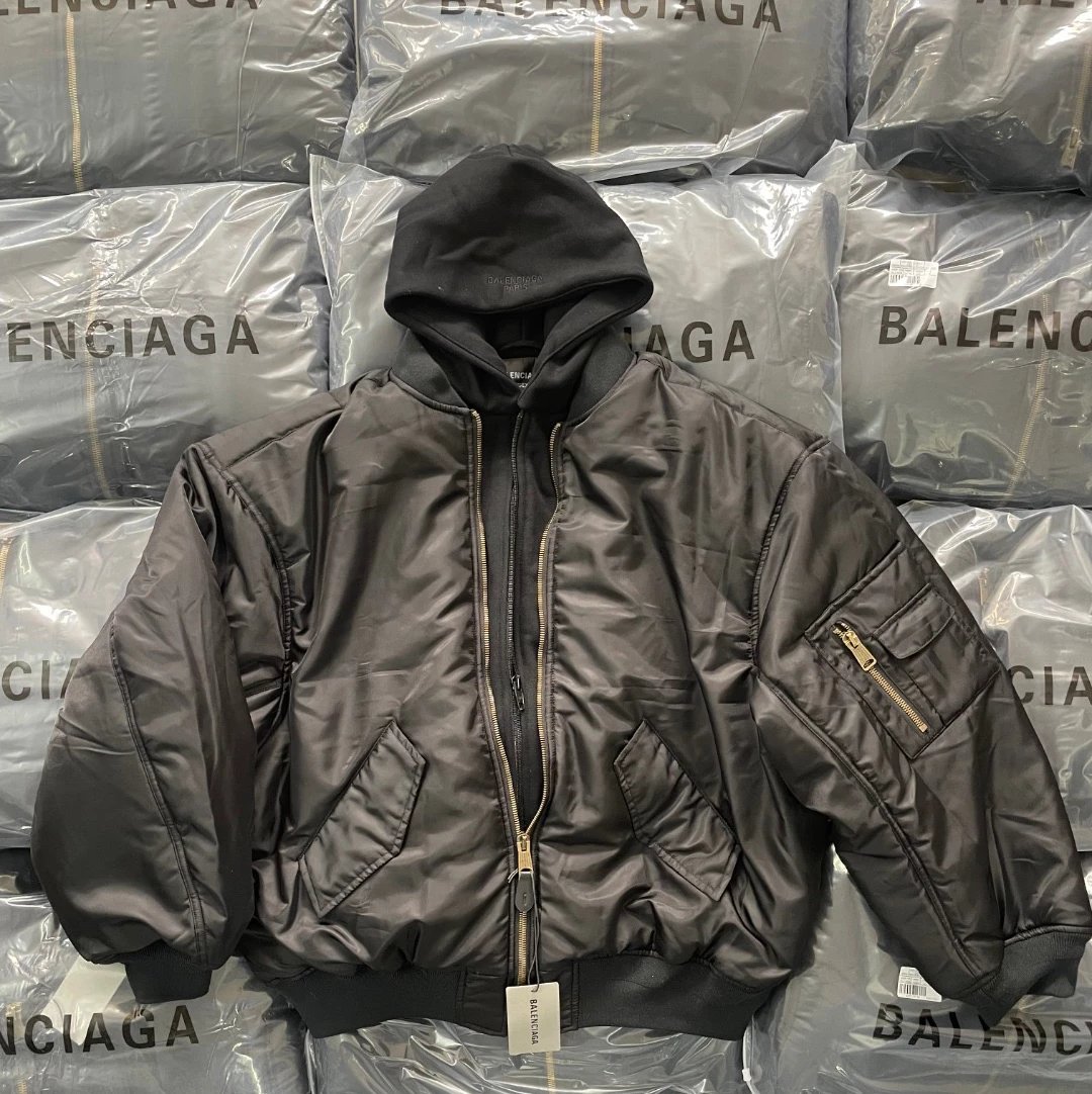 B*lenci*ga Down Jacket